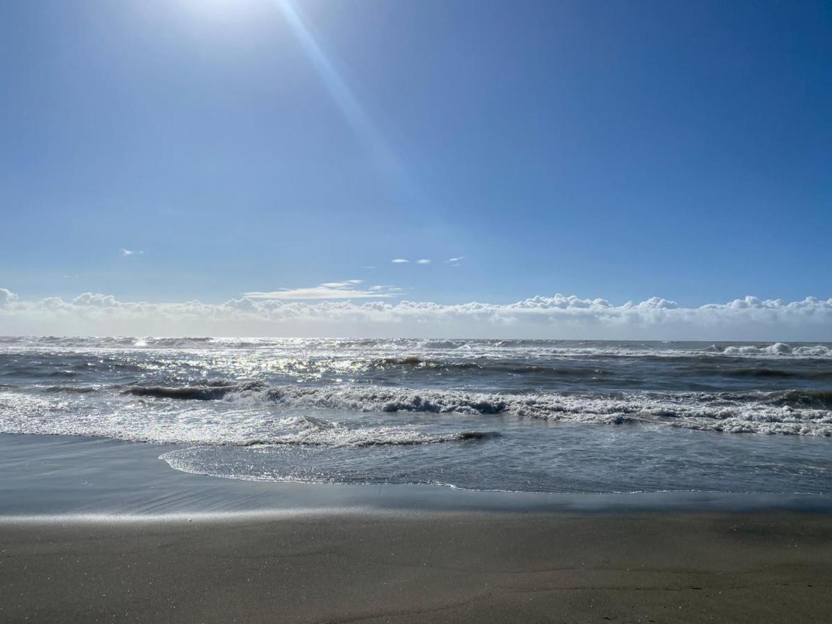 Ostia Beach Cryptohouse エクステリア 写真
